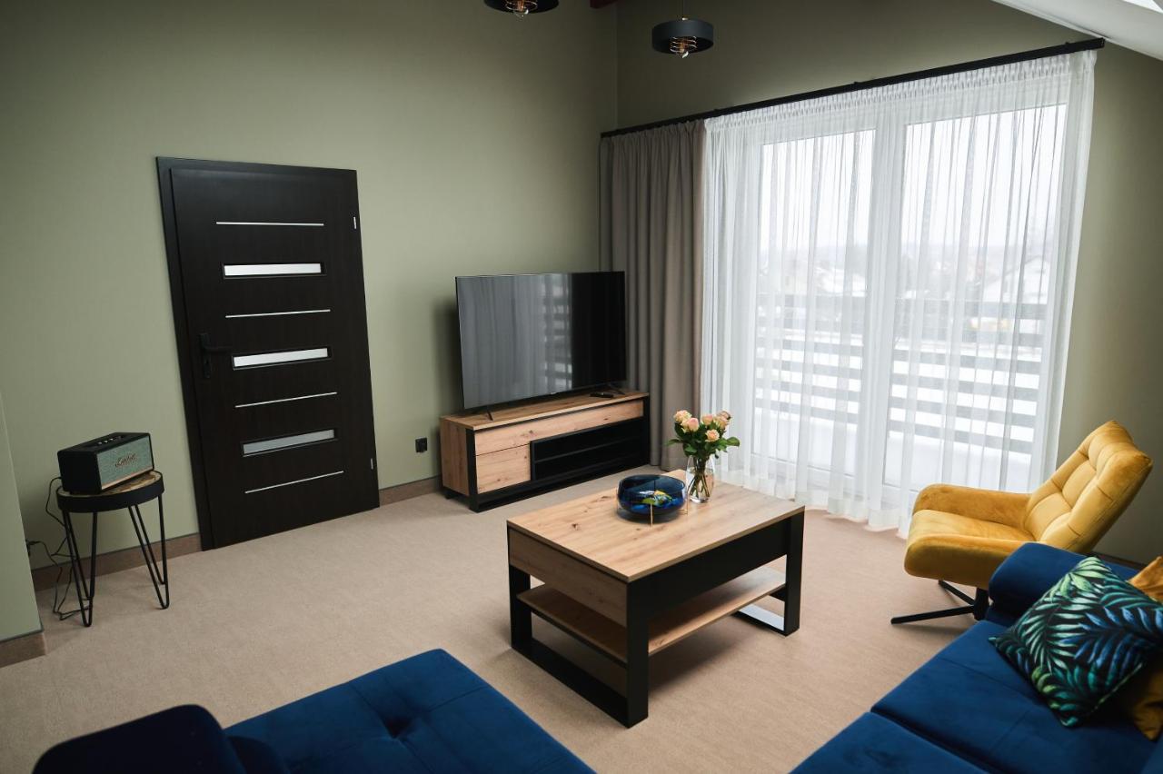 M&M Apartamenty Jasionka Luaran gambar